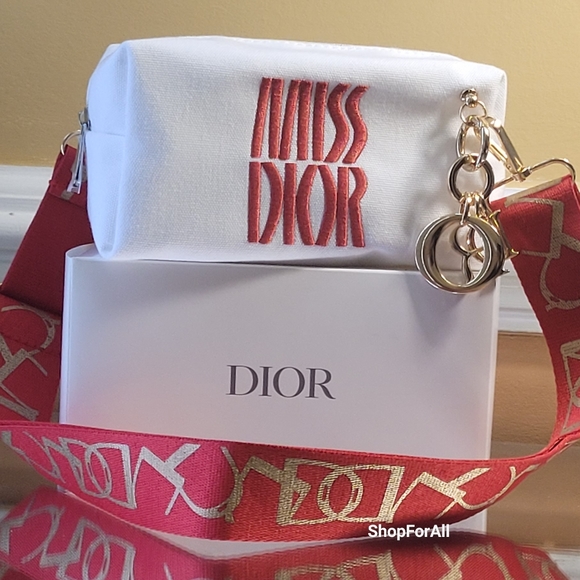 - Dior - Picture 6 of 16